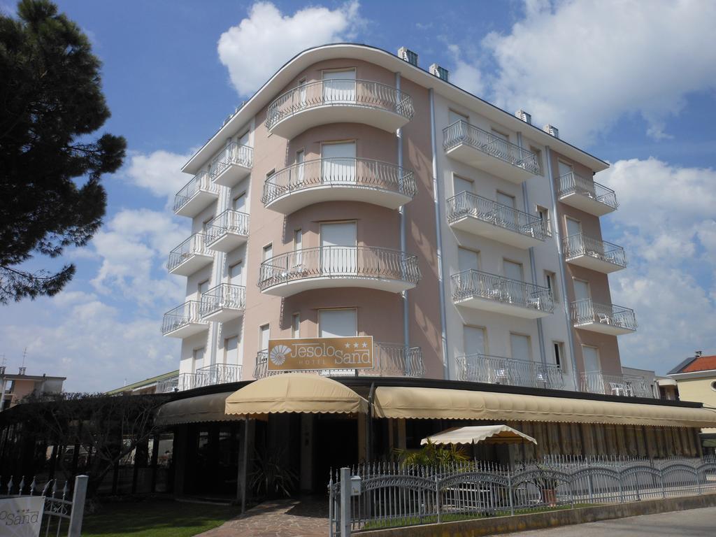 Hotel Jesolo Sand Exterior foto