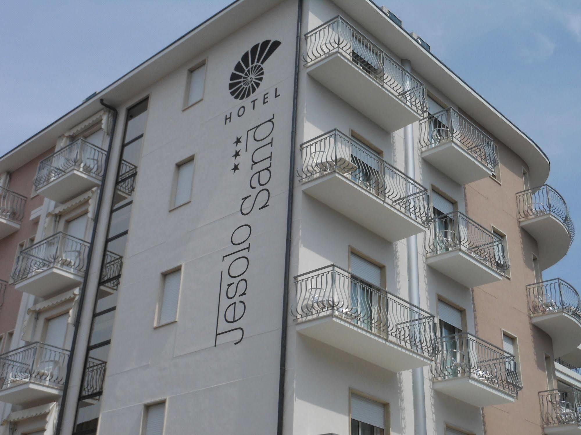 Hotel Jesolo Sand Exterior foto