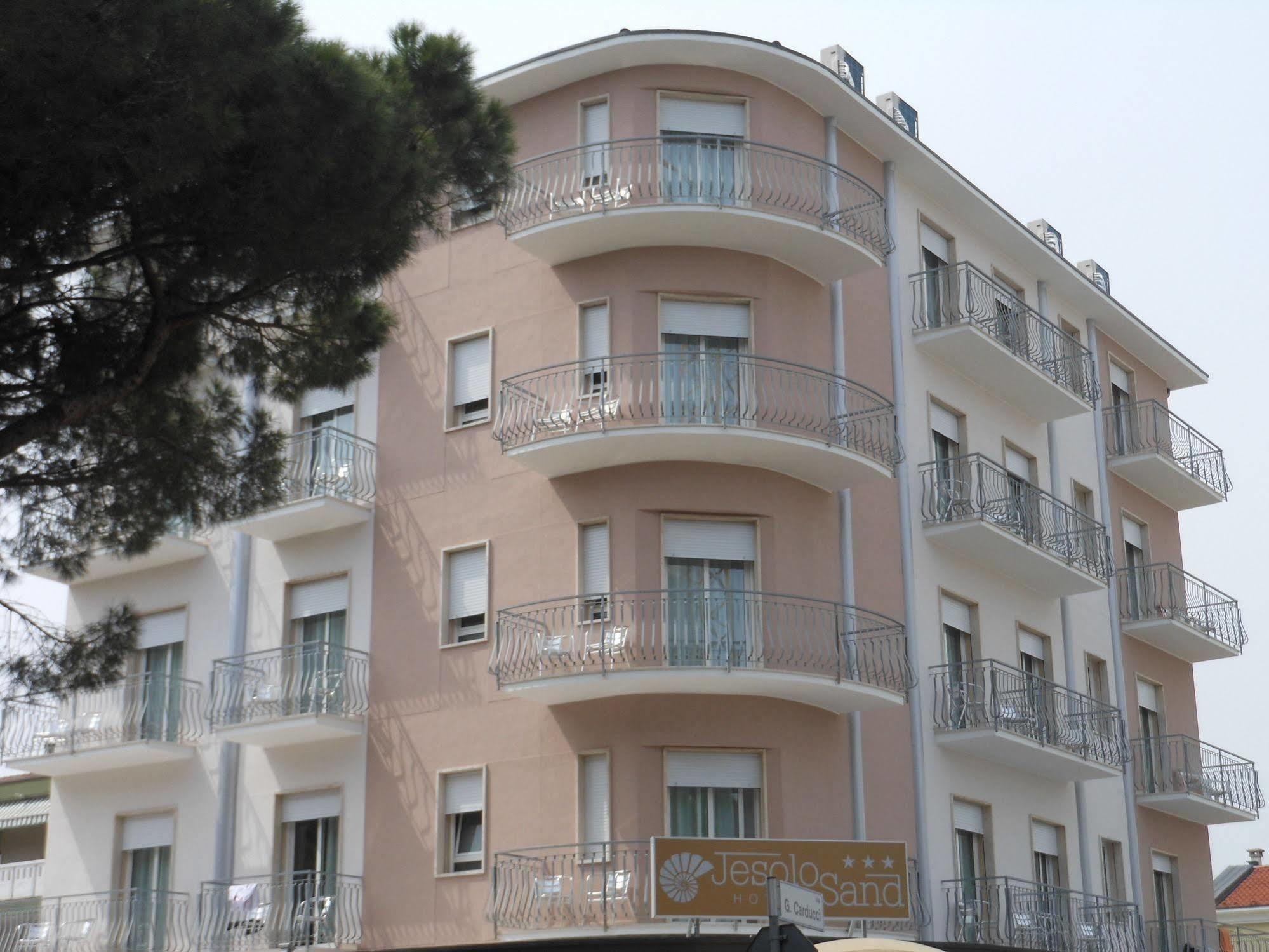 Hotel Jesolo Sand Exterior foto